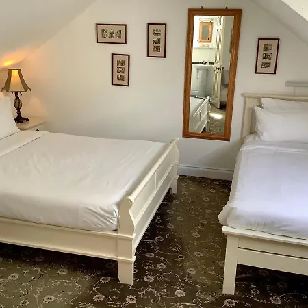 Bed & Breakfast The Gallery B&b, The Glen, ,county Cork *