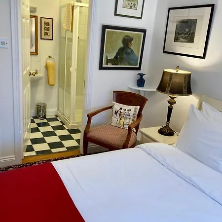 Bed & Breakfast The Gallery B&b, The Glen, ,county Cork